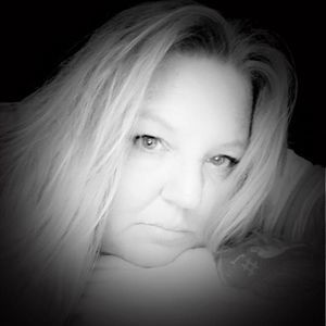 Meet your Posher, Candy